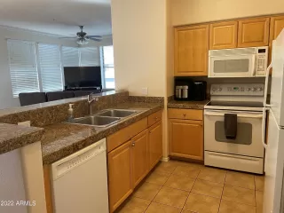 Photo #6: 6478123 Listing