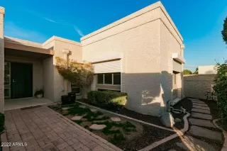 Photo #2: 6478131 Listing 