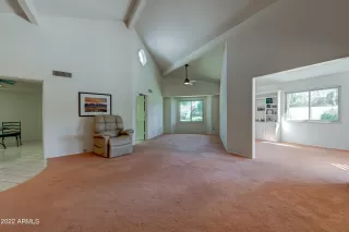 Photo #5: 6478158 Listing