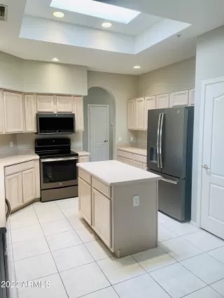 Photo #5: 6478229 Listing 