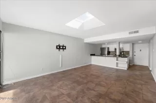 Photo #6: 6478332 Listing