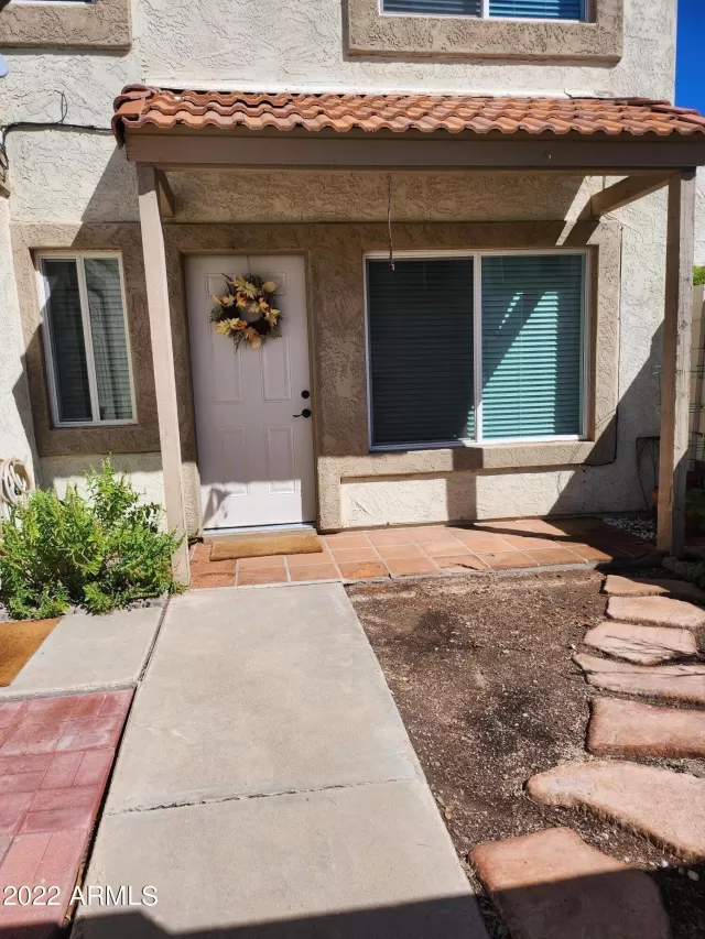 MLS: 6478388 Condo For Sale