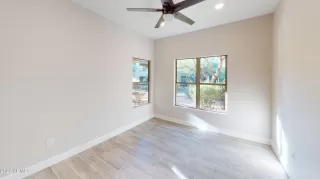 Photo #5: 6478530 Listing