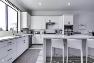 Photo #1: 6478533 Listing 