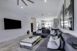 Photo #6: 6478533 Listing 