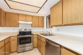 Photo #2: 6478596 Listing 