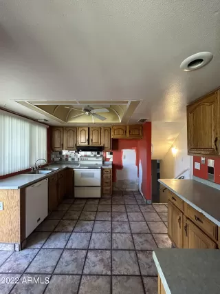 Photo #3: 6478658 Listing
