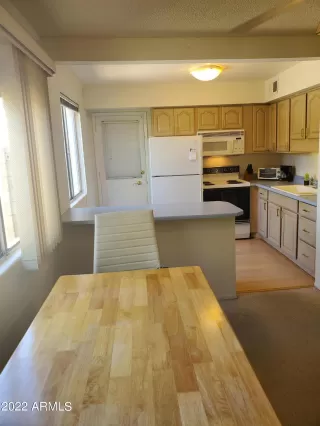 Photo #3: 6479391 Listing 