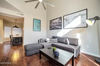 Photo #5: 6479455 Listing