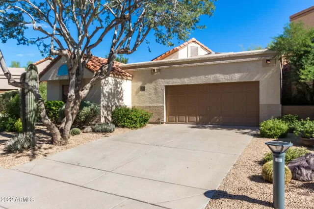 MLS: 6479612 Condo For Sale