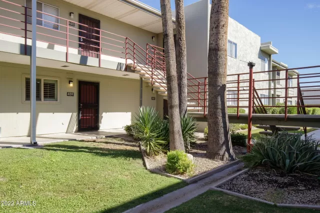 MLS: 6479894 Condo For Sale