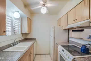 Photo #3: 6479894 Listing