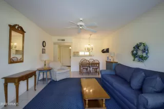 Photo #4: 6479894 Listing