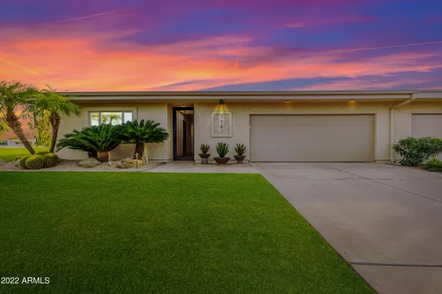 MLS: 6479898 Condo For Sale