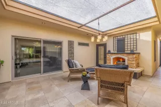 Photo #6: 6479898 Listing