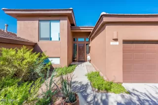 Photo #4: 6479943 Listing