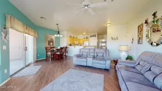 Photo #5: 6479951 Listing 