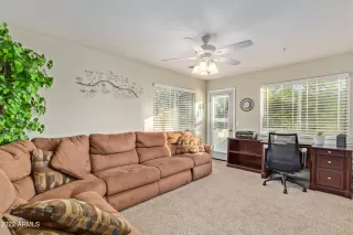 Photo #6: 6480237 Listing