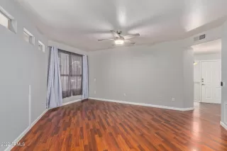 Photo #4: 6480455 Listing