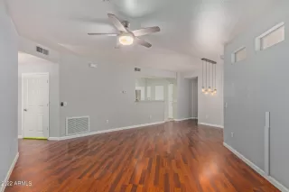 Photo #5: 6480455 Listing