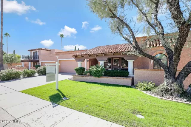MLS: 6480507 Condo For Sale