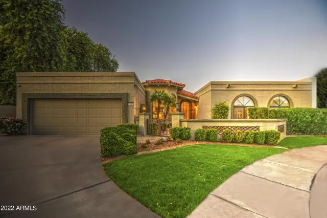 MLS: 6480587 Condo For Sale