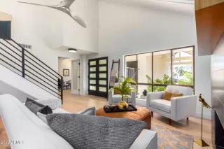 Photo #4: 6480801 Listing