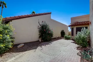 Photo #2: 6480864 Listing 