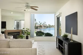 Photo #1: 6481144 Listing 