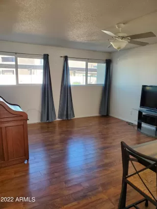 Photo #2: 6481193 Listing 