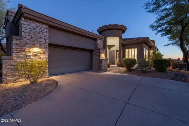 MLS: 6481206 Condo For Sale