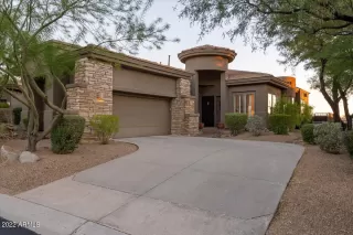 Photo #1: 6481206 Listing 