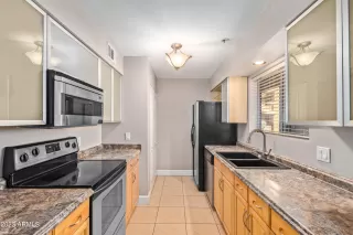 Photo #2: 6481222 Listing 