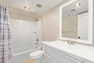 Photo #4: 6481222 Listing 