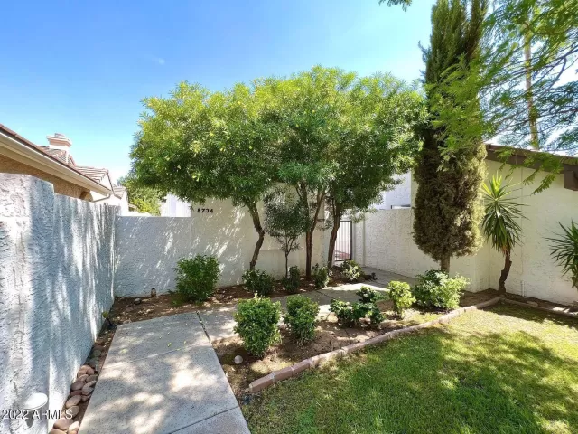 MLS: 6481461 Condo For Sale