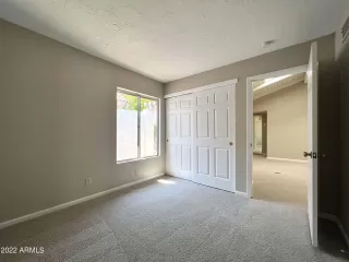 Photo #5: 6481461 Listing 