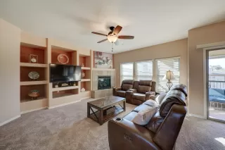 Photo #4: 6481612 Listing 