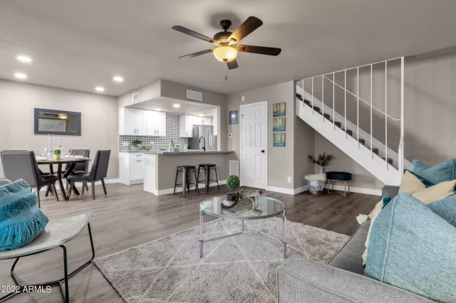 MLS: 6481667 Condo For Sale