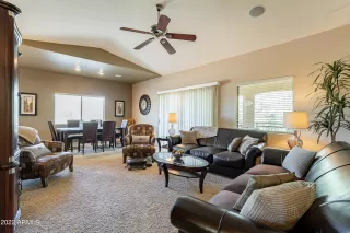 Photo #1: 6482030 Listing 