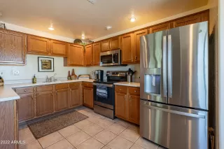 Photo #5: 6482030 Listing 