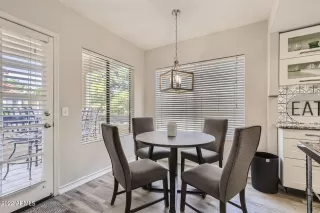 Photo #4: 6482211 Listing