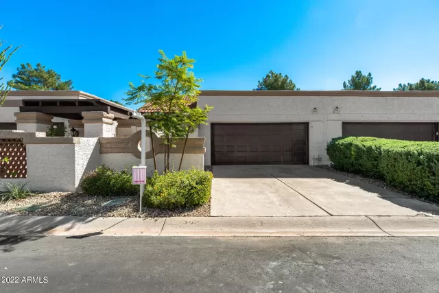 MLS: 6482323 Condo For Sale