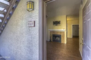 Photo #2: 6482338 Listing