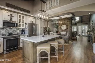 Photo #3: 6482454 Listing