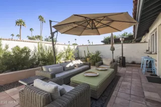 Photo #4: 6482454 Listing