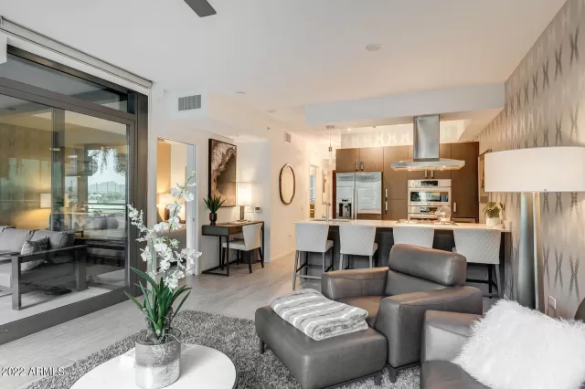 MLS: 6482594 Condo For Sale