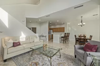 Photo #5: 6482779 Listing 