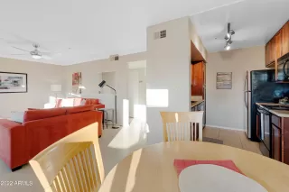 Photo #6: 6482923 Listing 