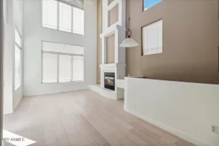 Photo #4: 6483111 Listing