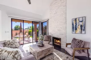 Photo #2: 6483269 Listing